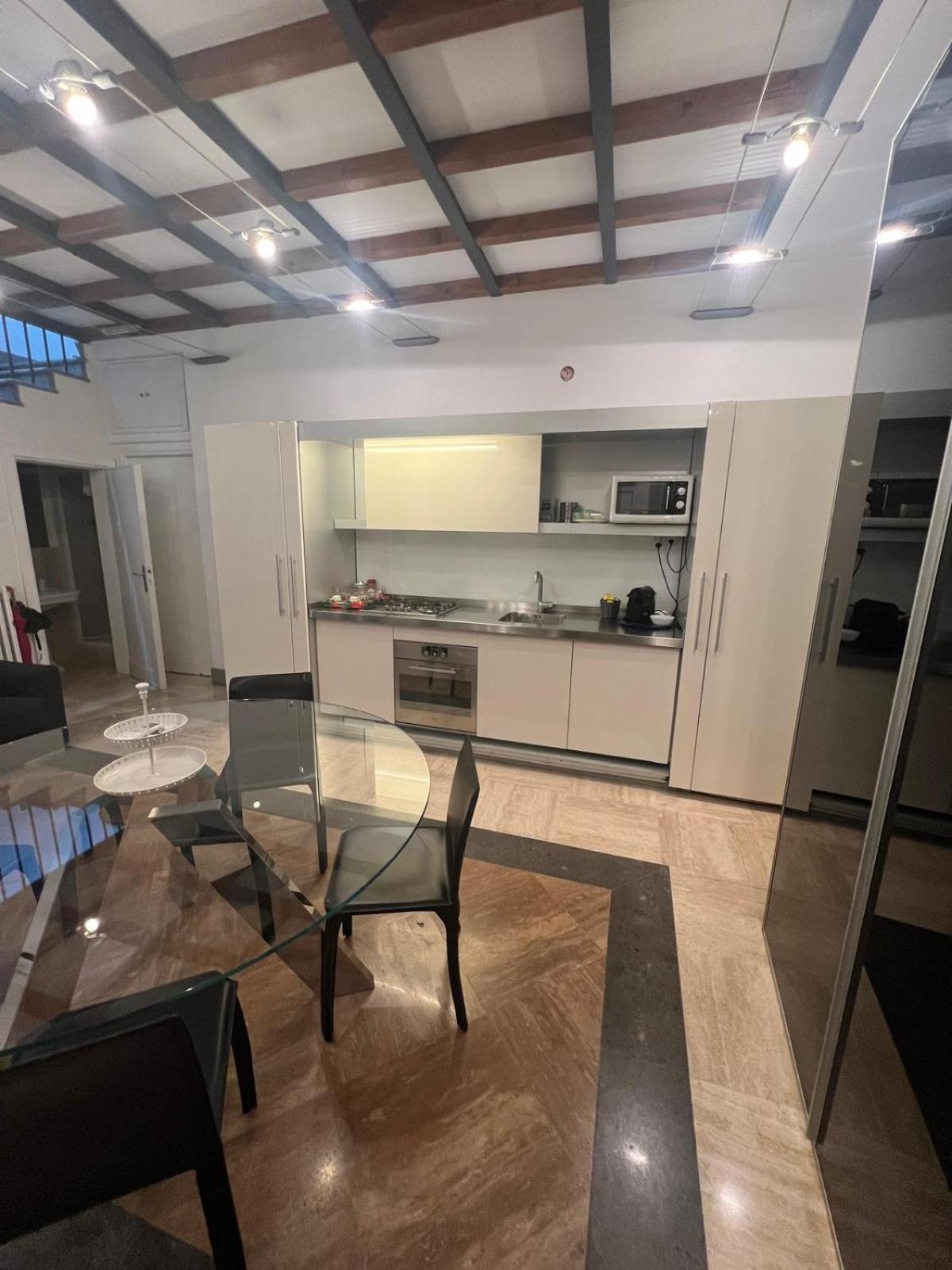 Margana Design Apartment โรม ภายนอก รูปภาพ