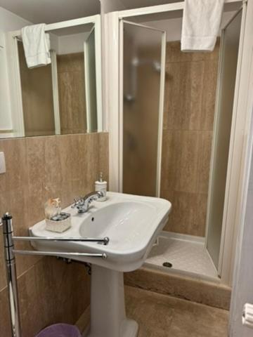 Margana Design Apartment โรม ภายนอก รูปภาพ